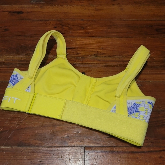 SheFit bras (2) xs - Picture 3 of 7